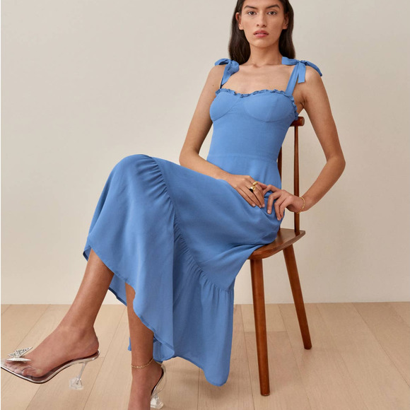 Reformation Dresses & Skirts - Reformation Nikita Blue Sleeveless Ruffled Sweetheart Midi Dress